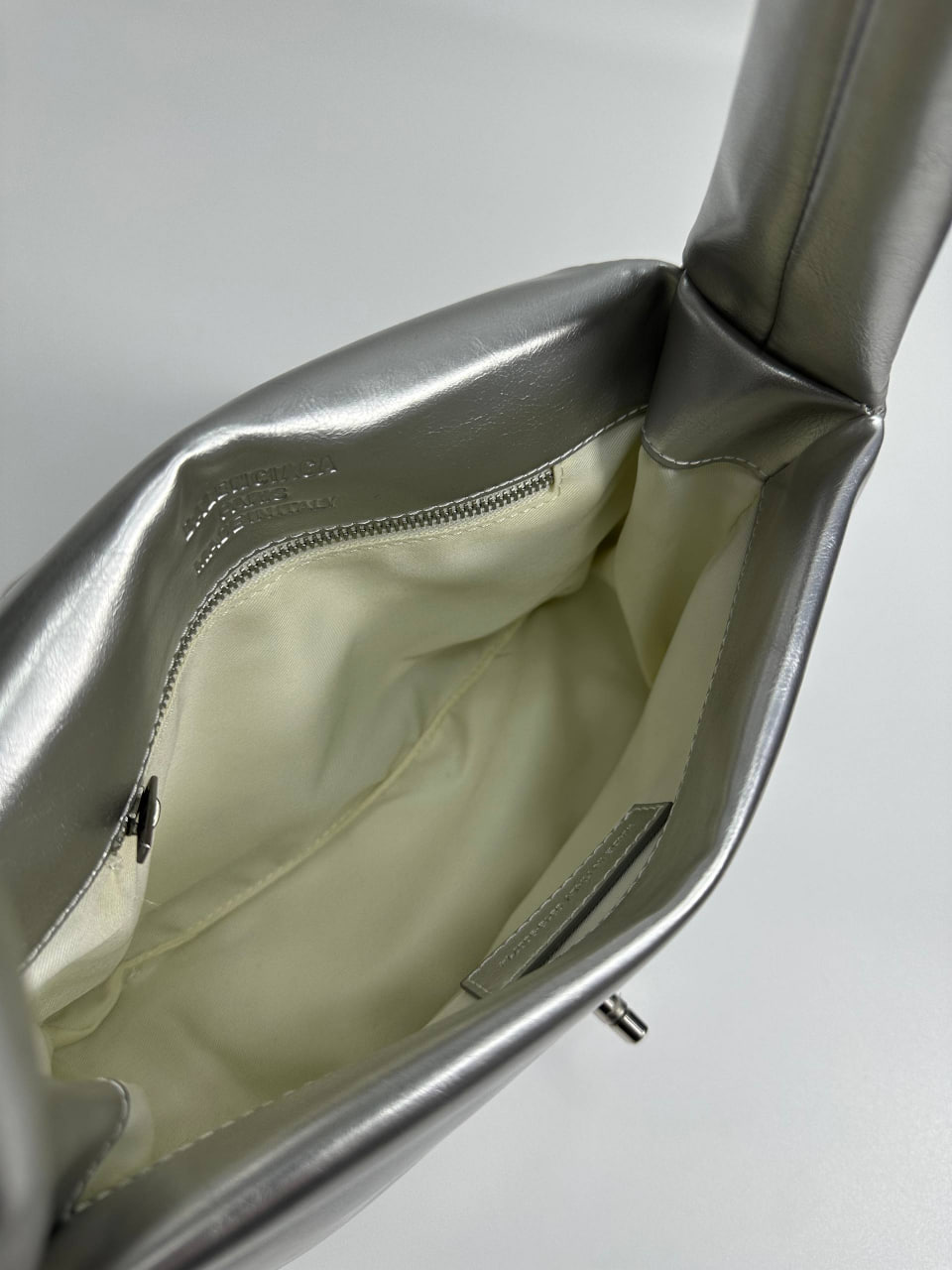 Сумка Balenciaga 8