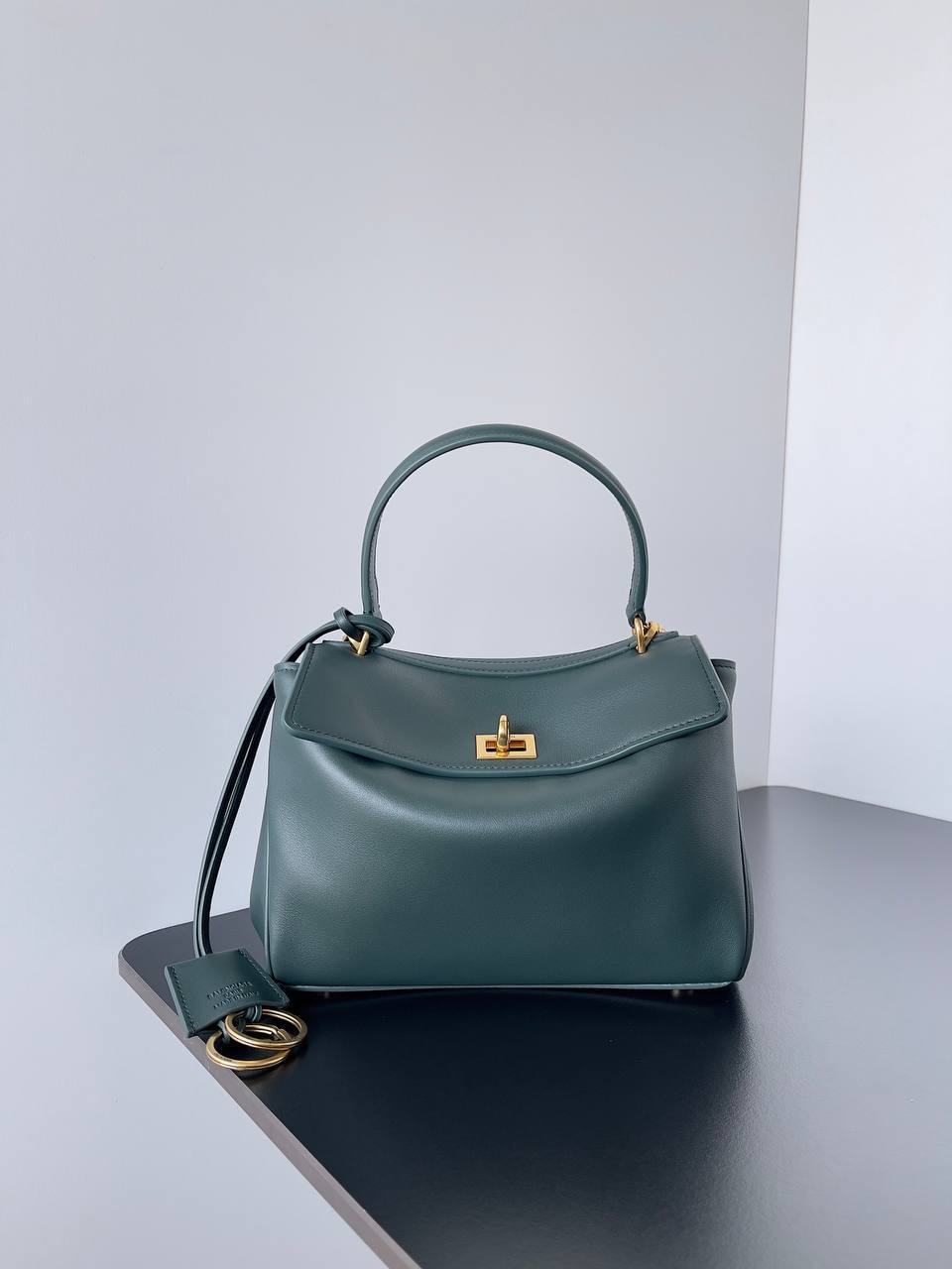 Сумка Balenciaga Rodeo