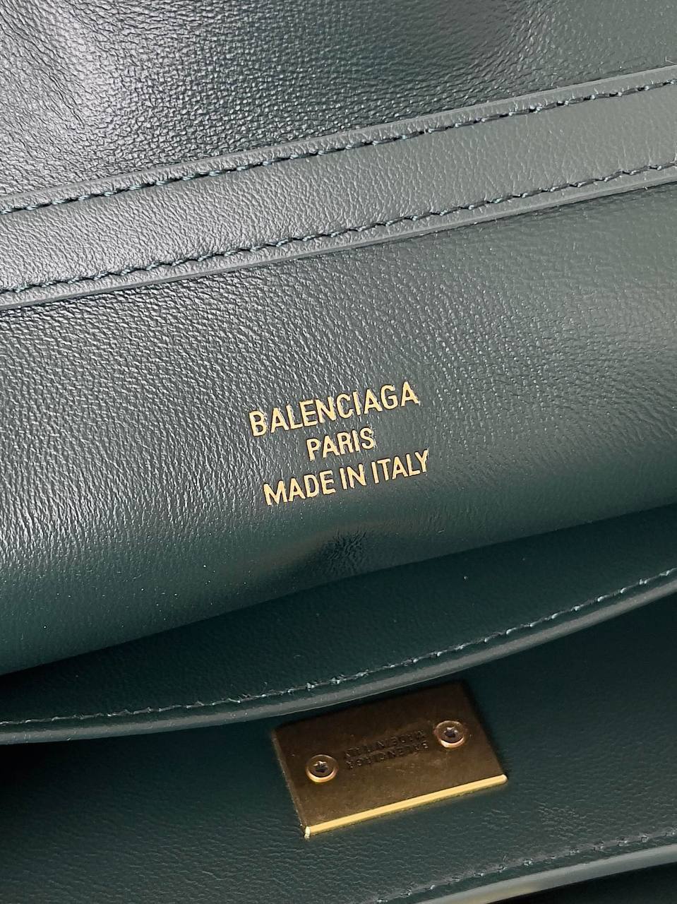 Сумка Balenciaga Rodeo 9