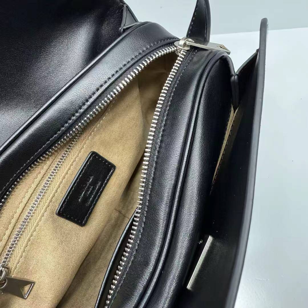 Сумка Balenciaga 9