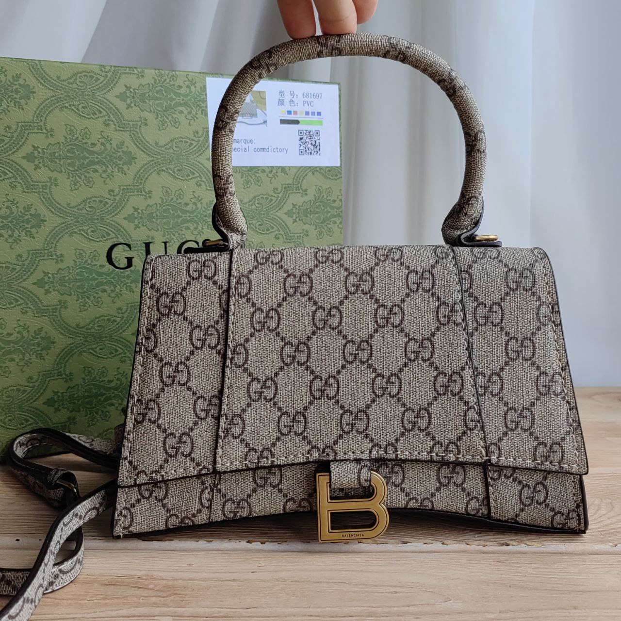 Сумка Balenciaga