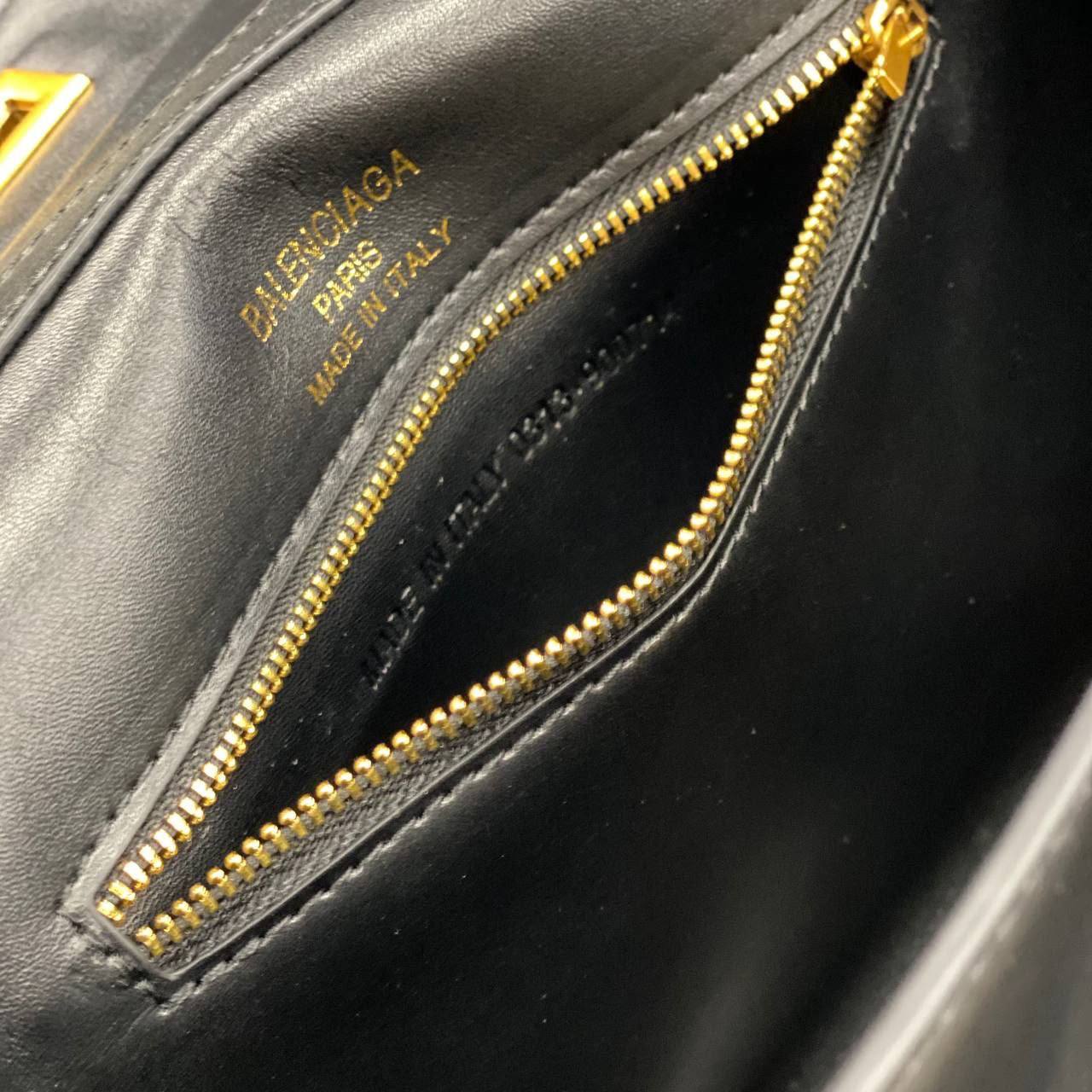 Сумка Balenciaga 9