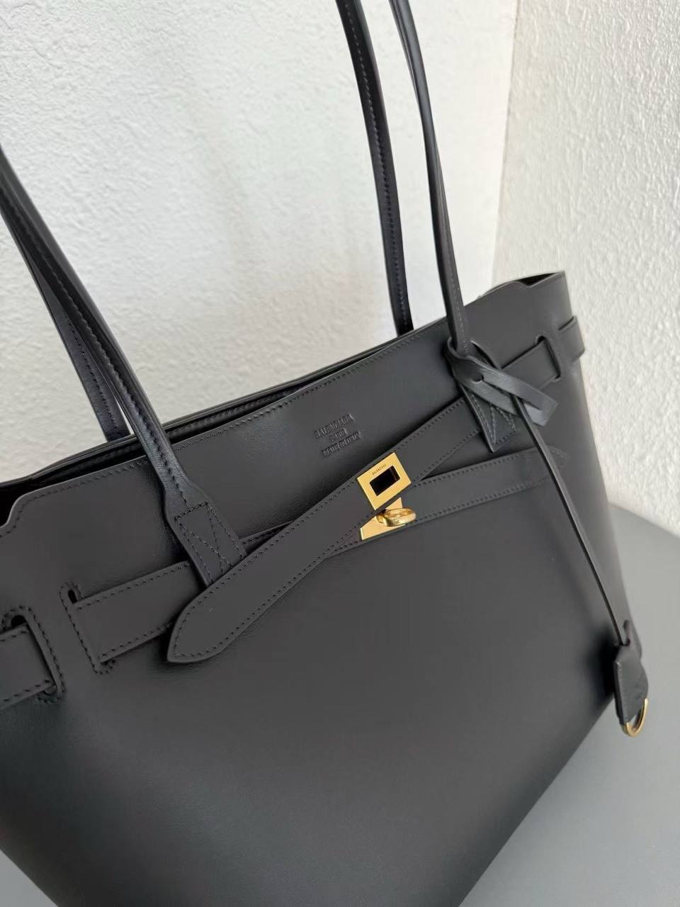 Сумка Balenciaga 3