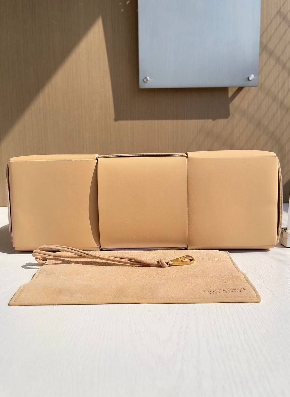 Сумка Bottega Veneta 4
