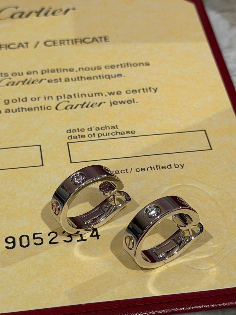 Серьги Cartier Love Ring