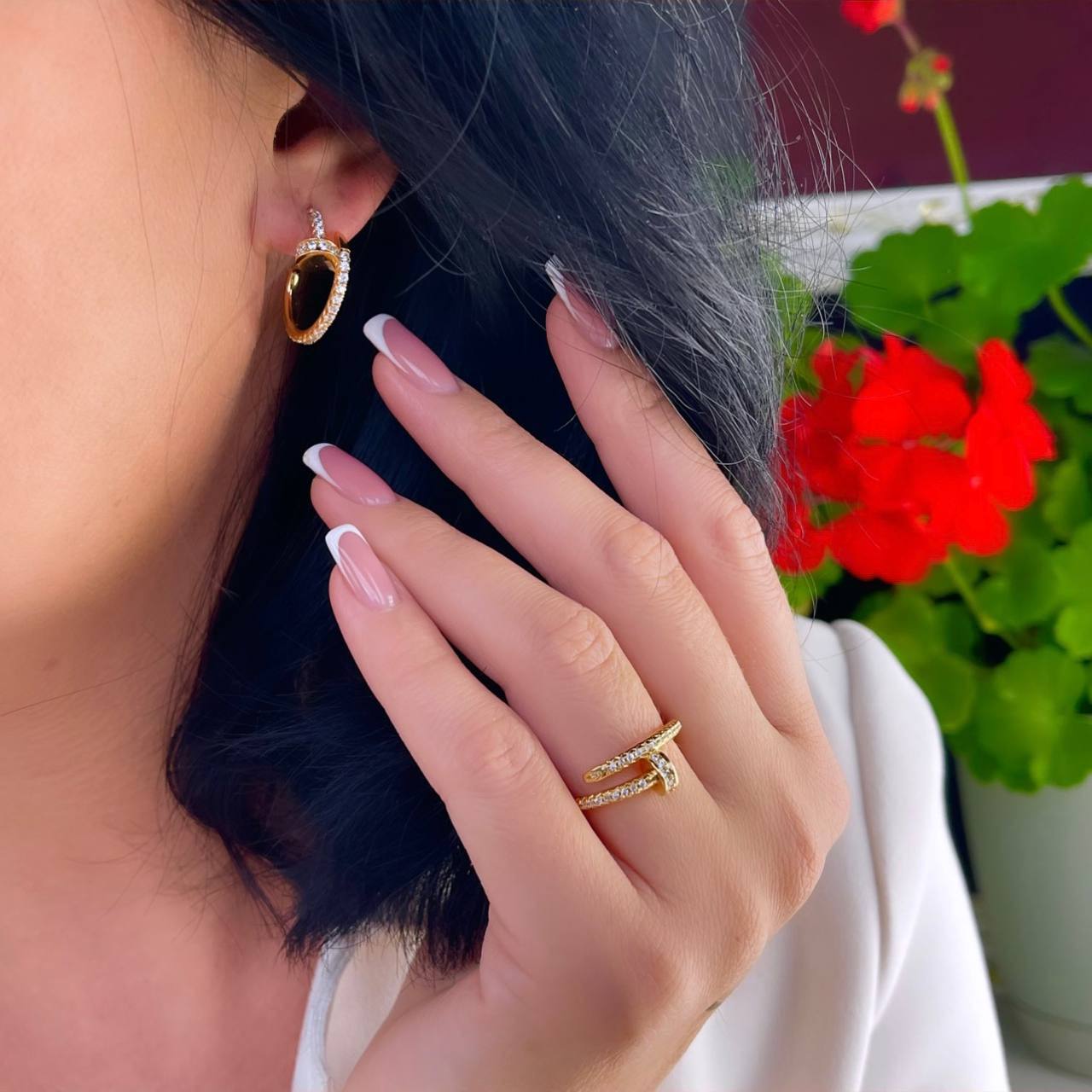 Серьги Cartier 3