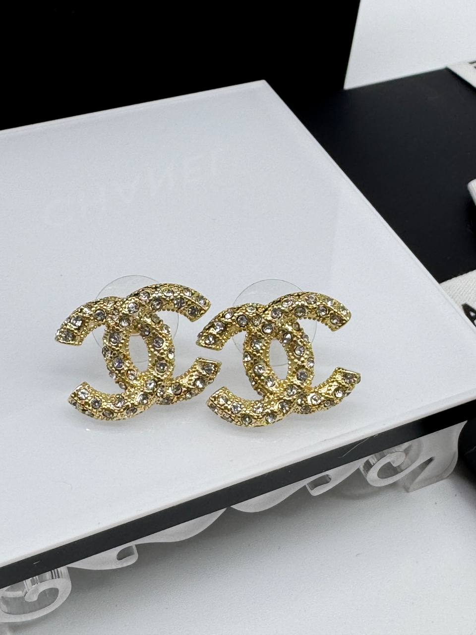 Серьги Chanel