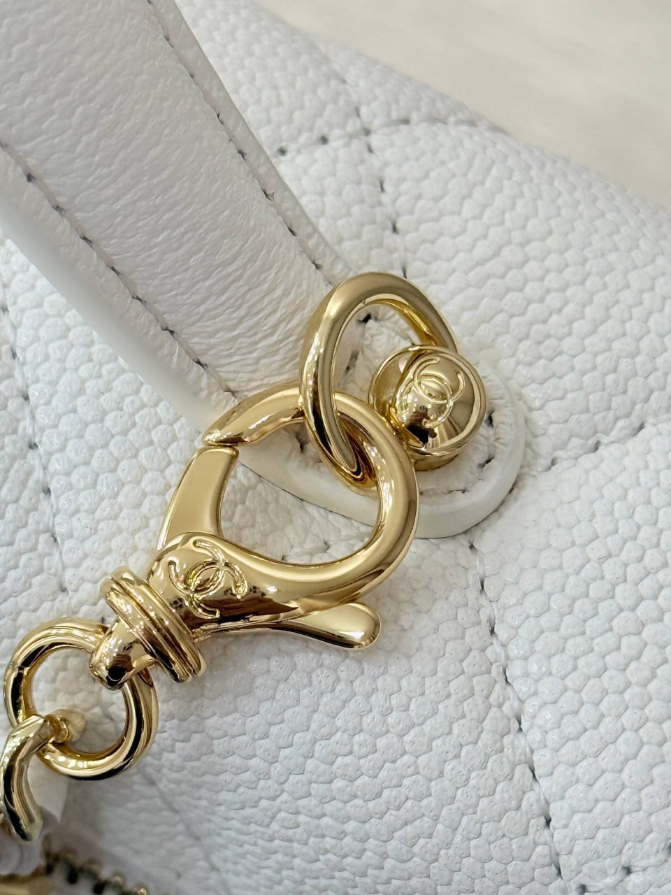 Сумка Chanel 6