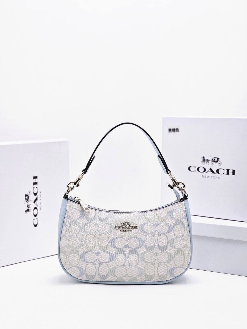 Сумка Coach