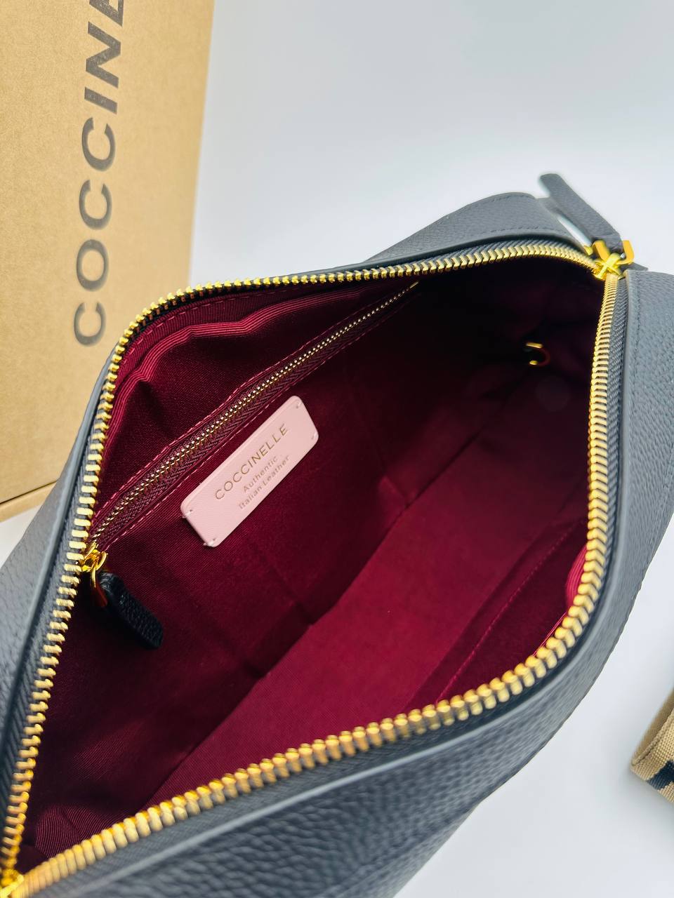 Сумка Coccinelle 18
