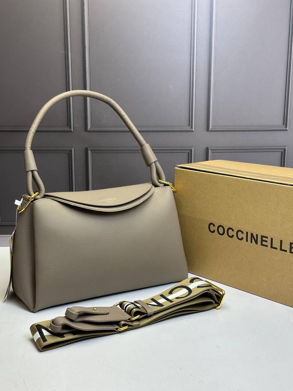 Сумка Coccinelle 9