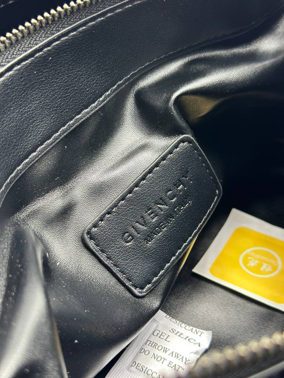 Сумка Givenchy 8