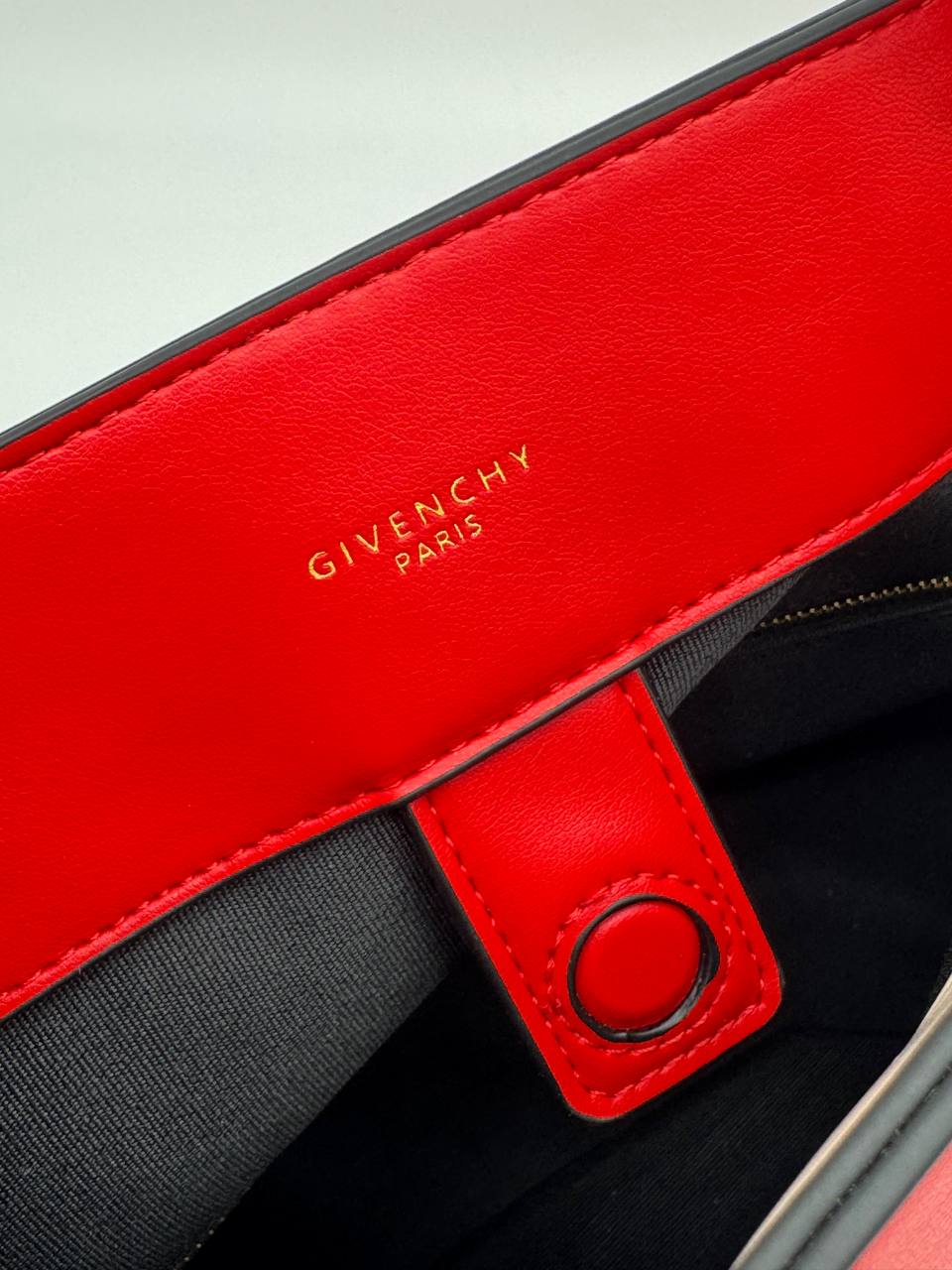 Сумка Givenchy 9