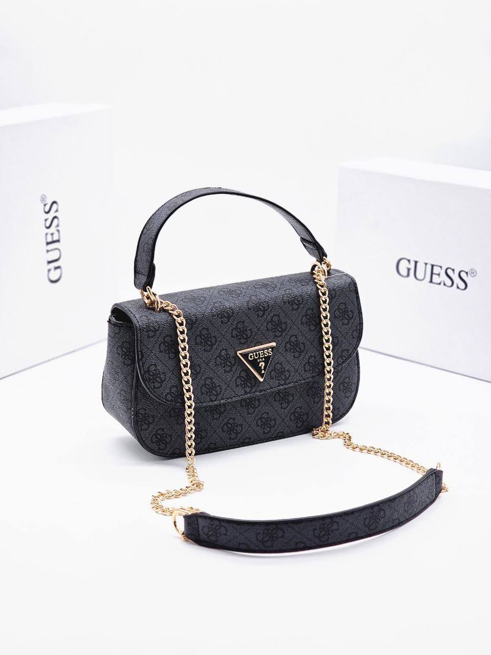 Сумка Guess