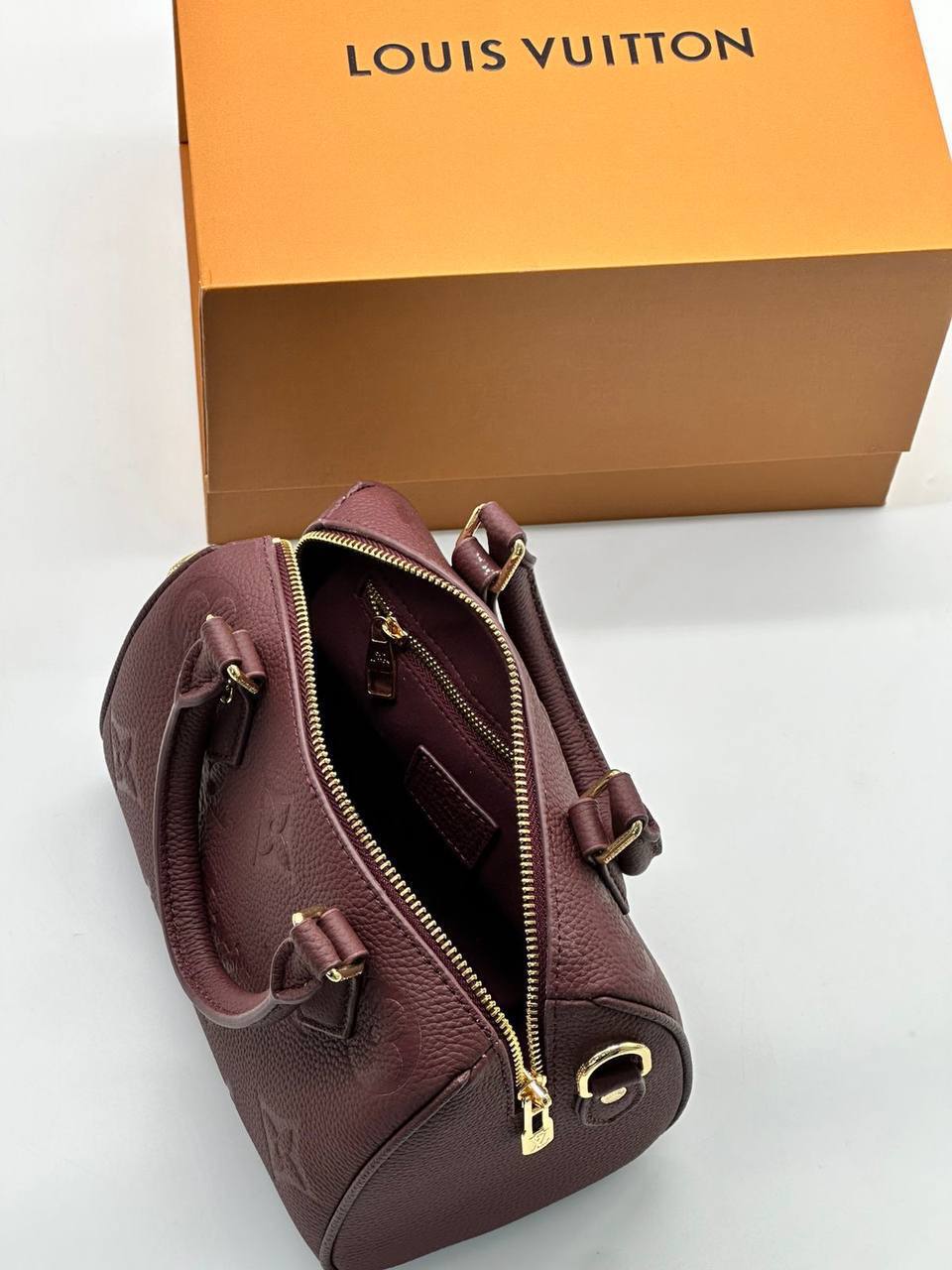 Сумка Louis Vuitton 8