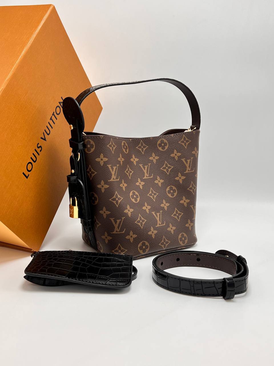 Сумка Louis Vuitton 5