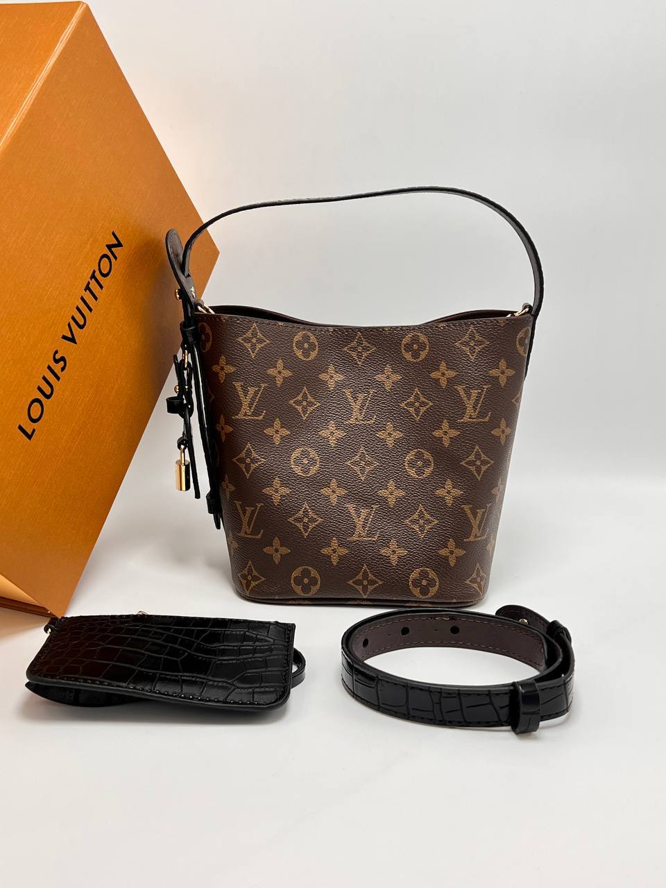 Сумка Louis Vuitton 6