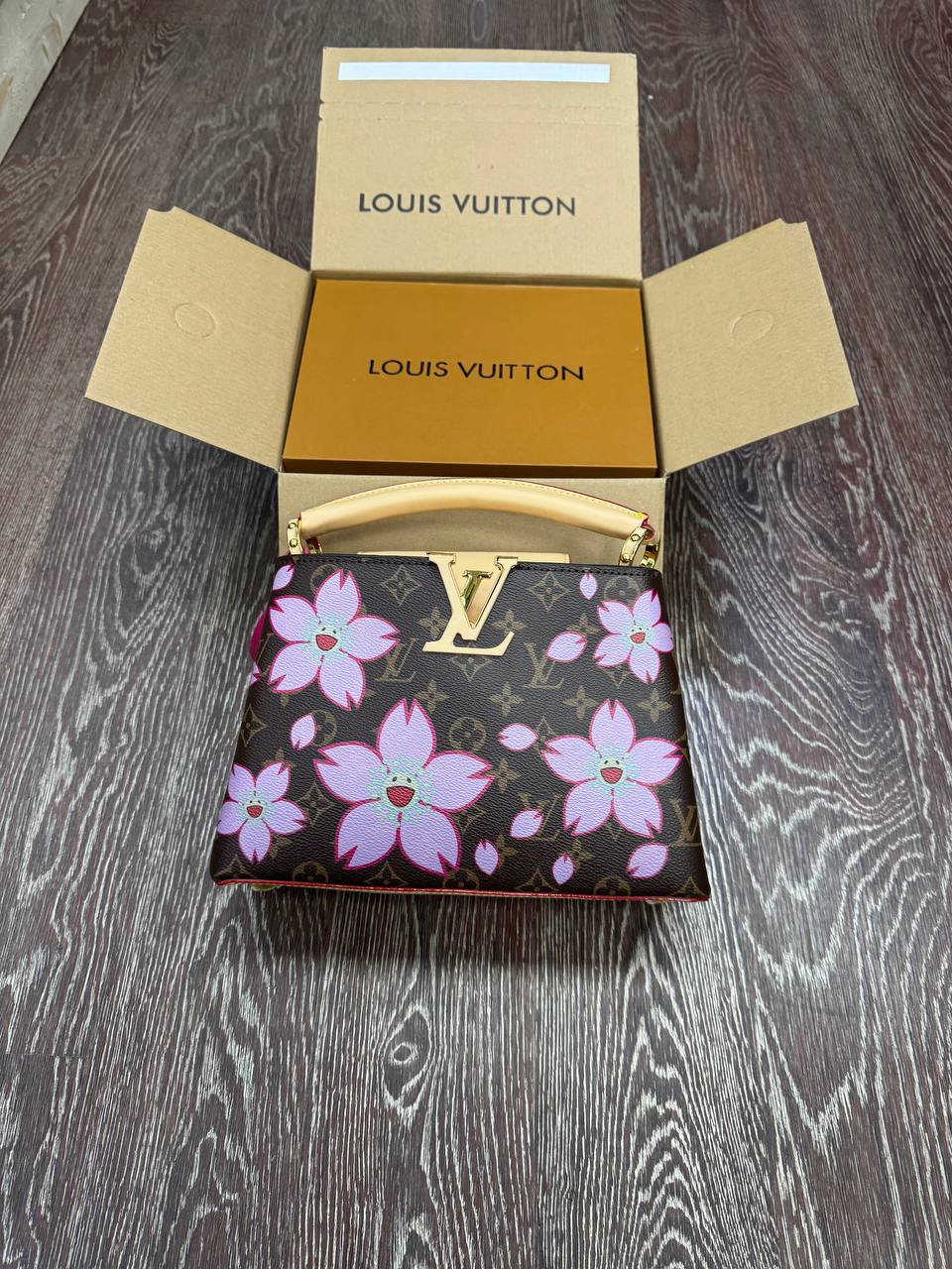 Сумка Louis Vuitton