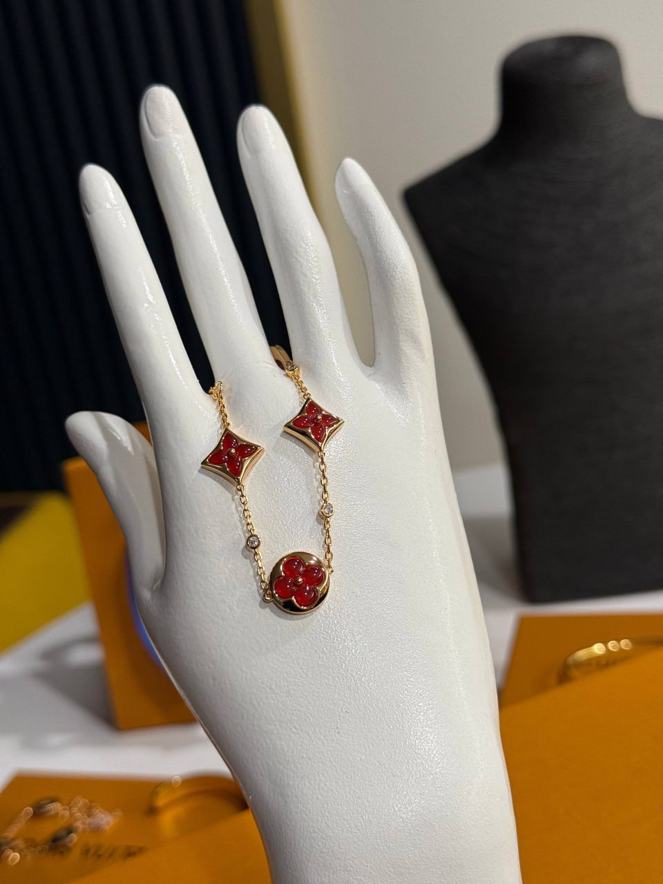 Браслет Louis Vuitton