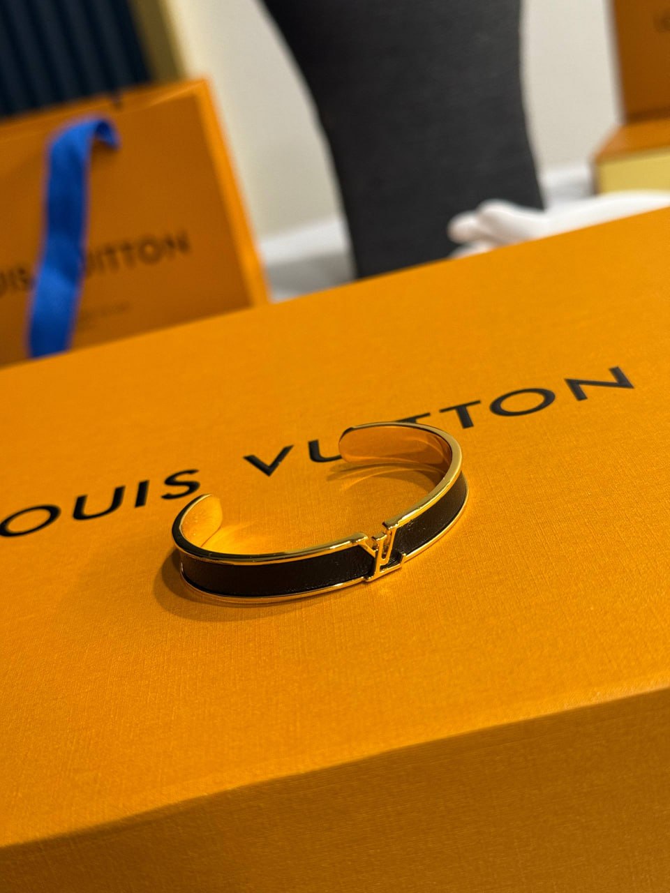Браслет Louis Vuitton 10