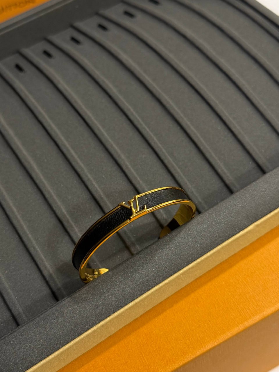 Браслет Louis Vuitton 3