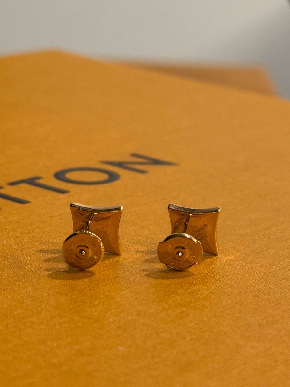 Серьги Louis Vuitton 5