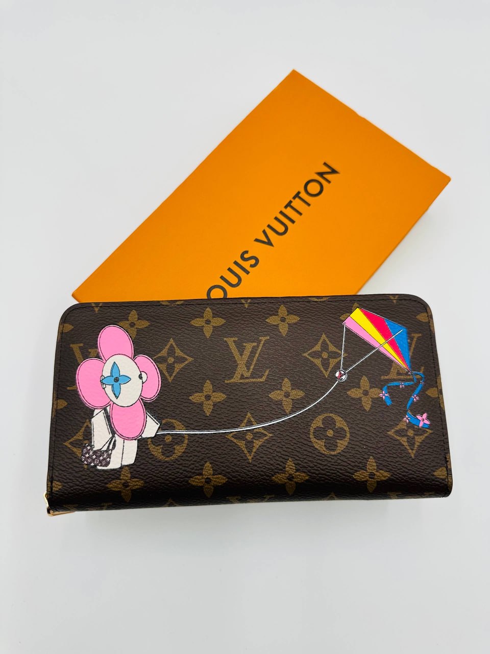 Кошелек Louis Vuitton