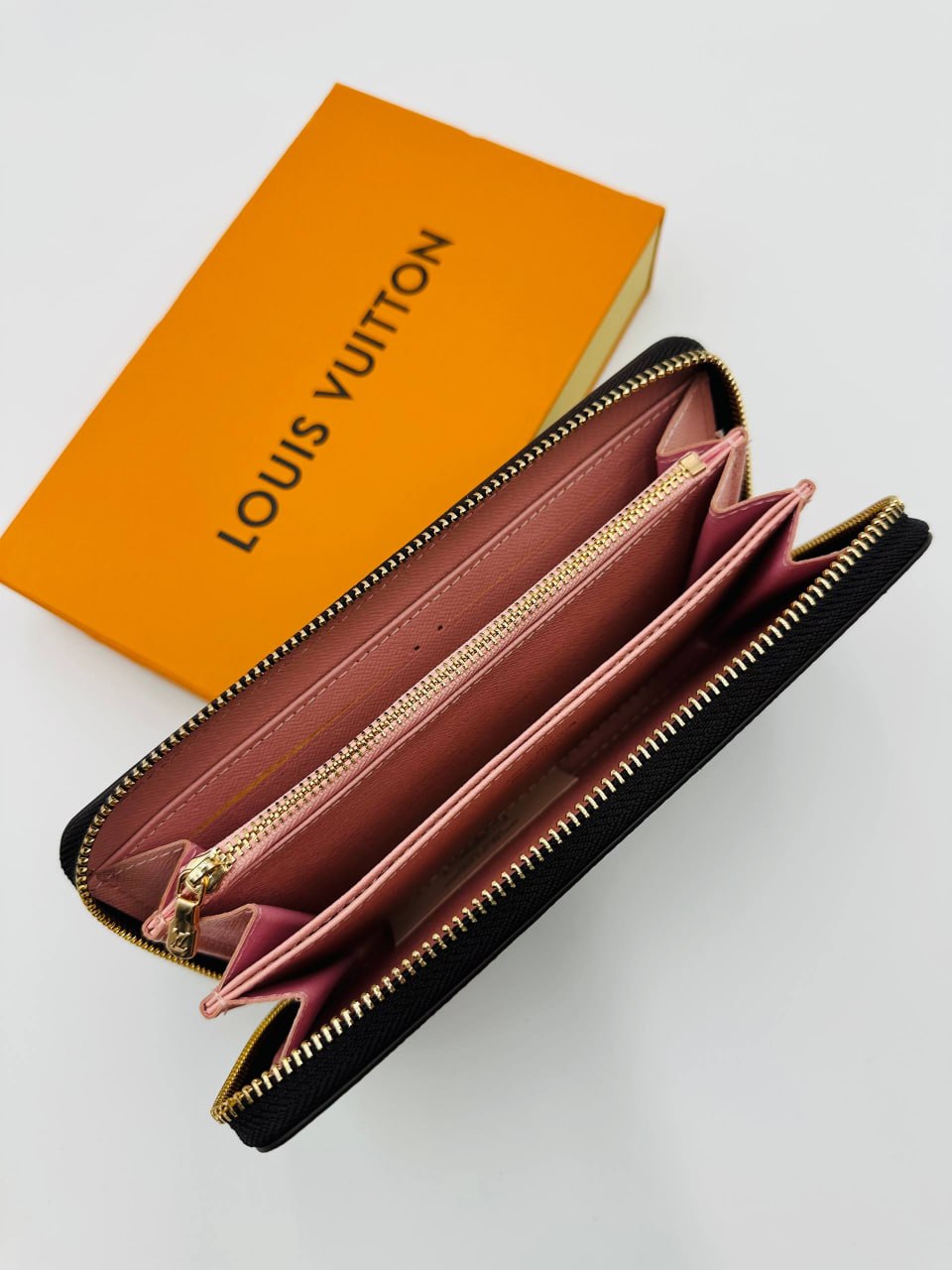 Кошелек Louis Vuitton 4