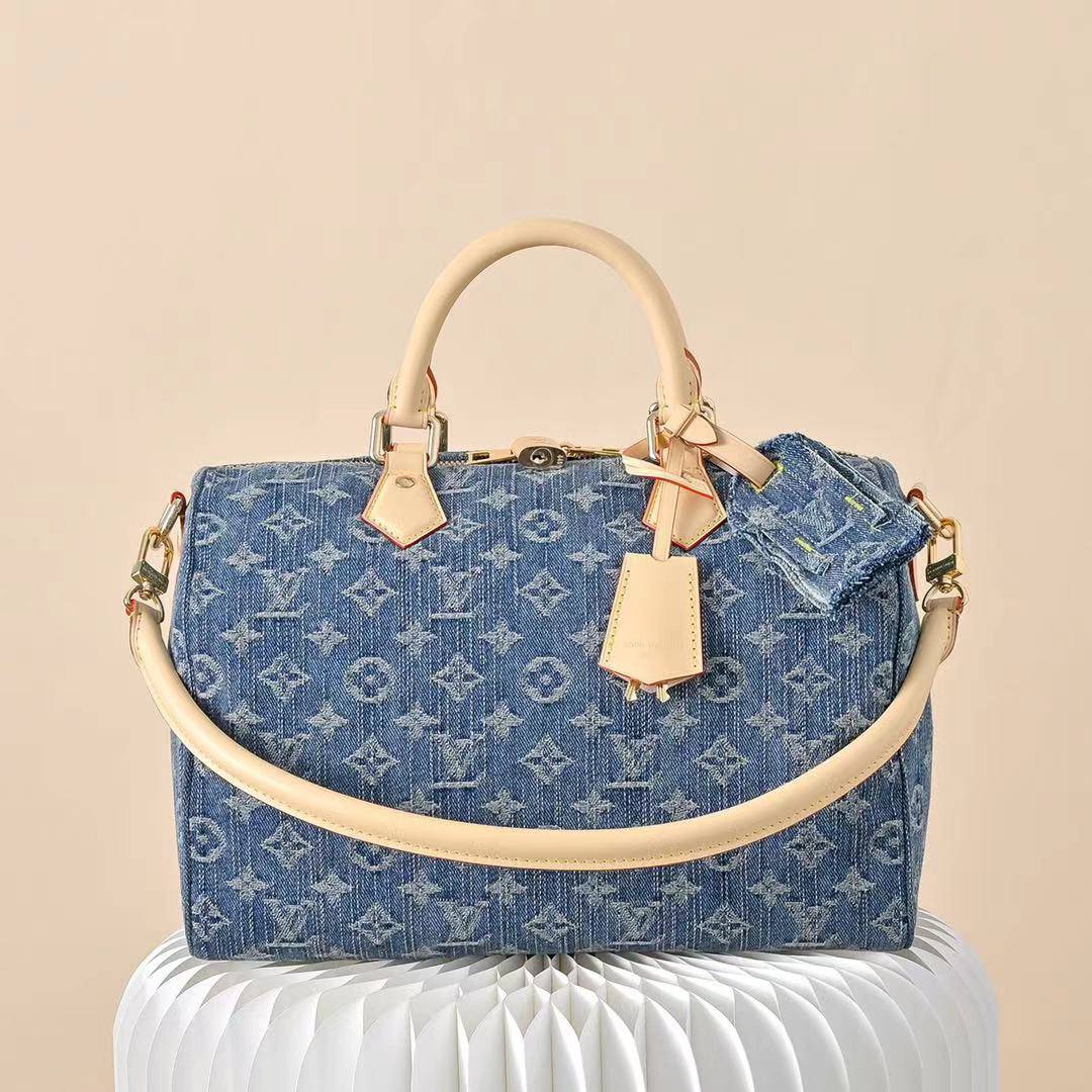 Сумка Louis Vuitton