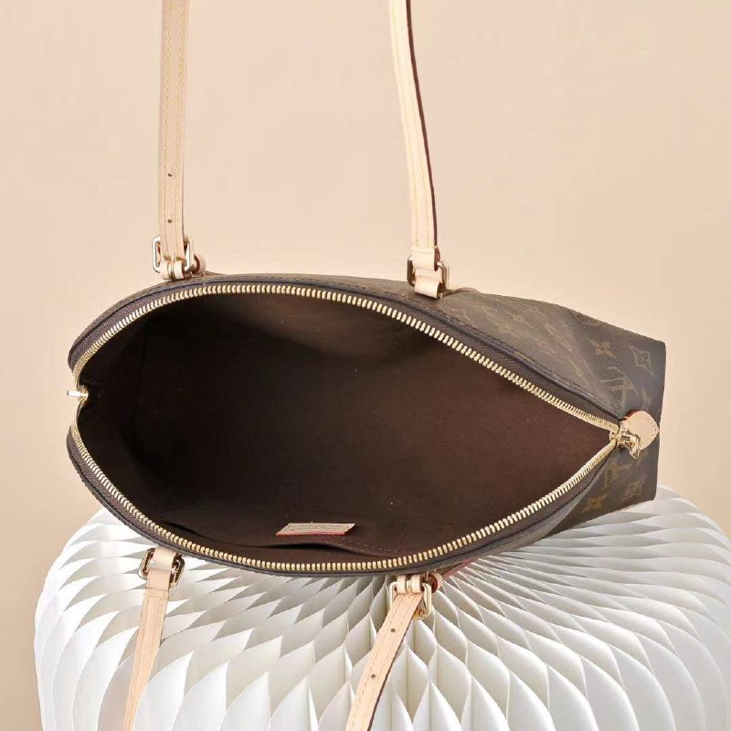 Сумка Louis Vuitton 7