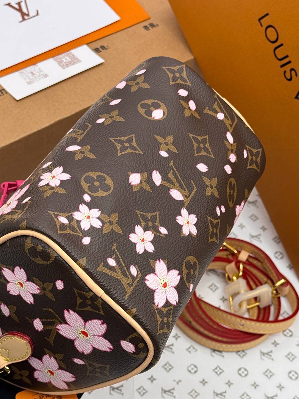 Сумка Louis Vuitton 6