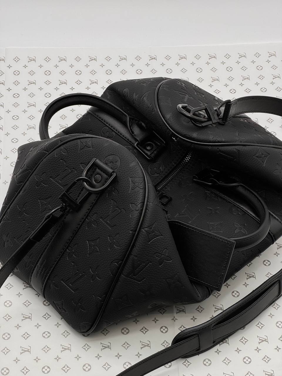 Сумка Louis Vuitton 8