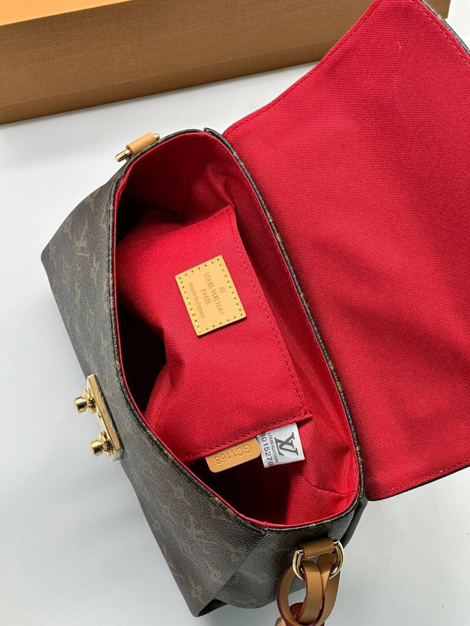 Сумка Louis Vuitton 8