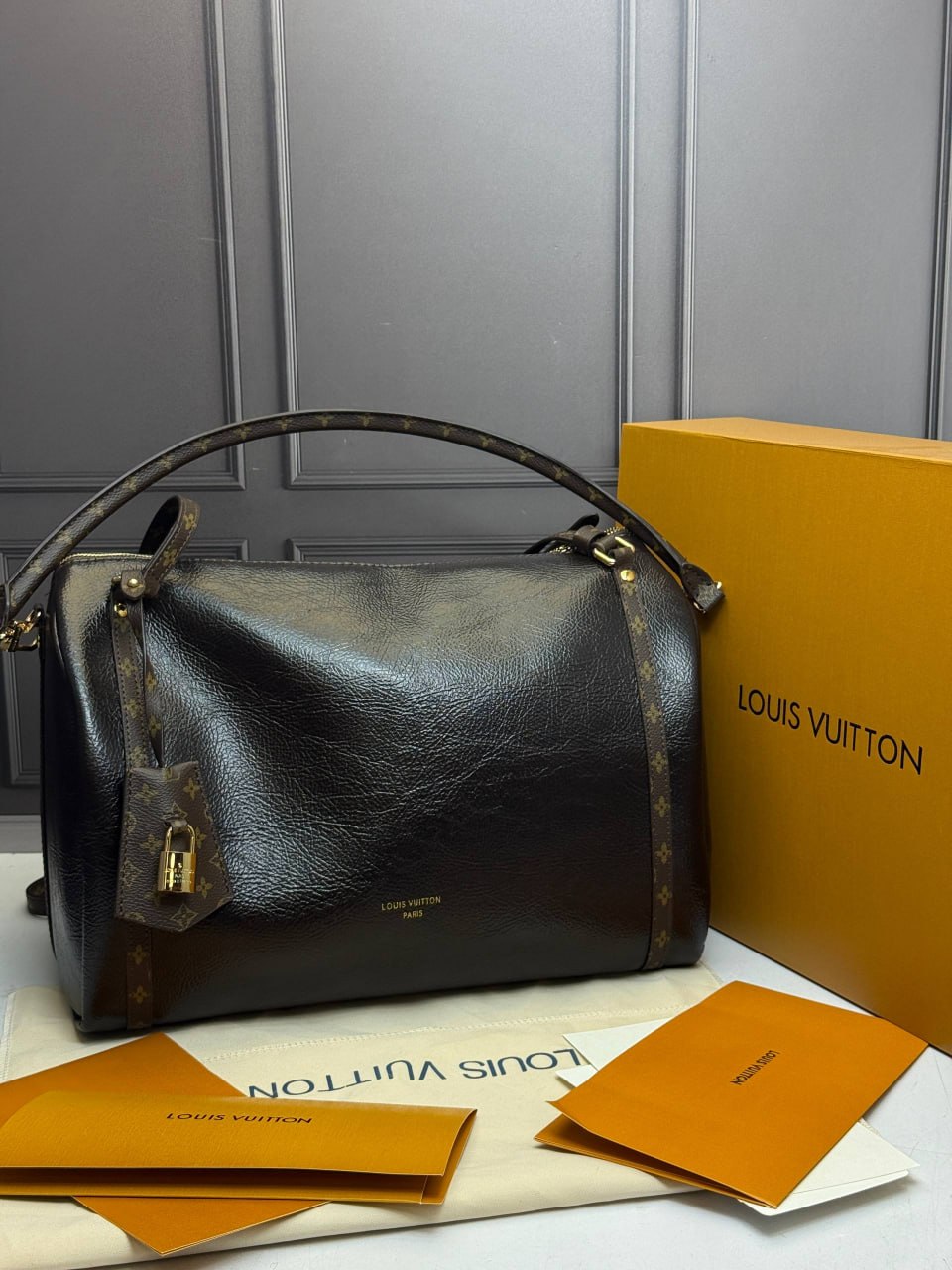 Сумка Louis Vuitton