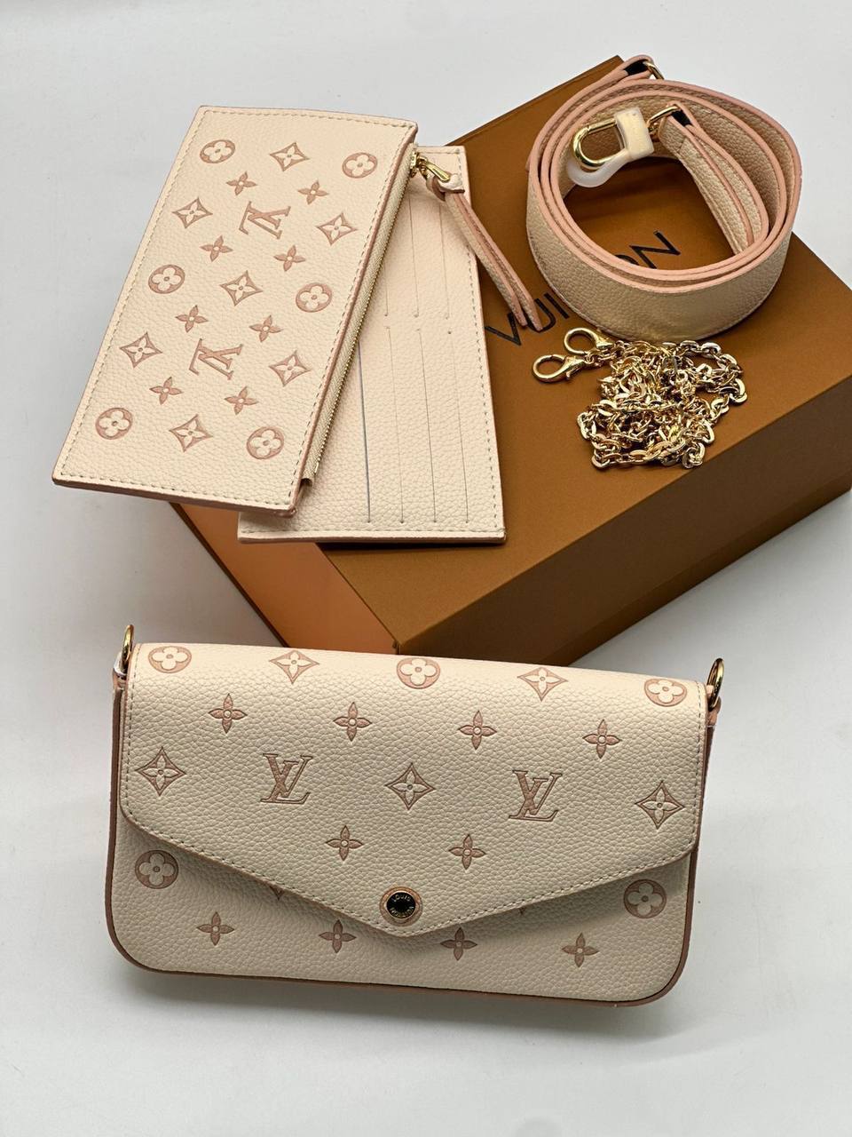 Сумка Louis Vuitton 3