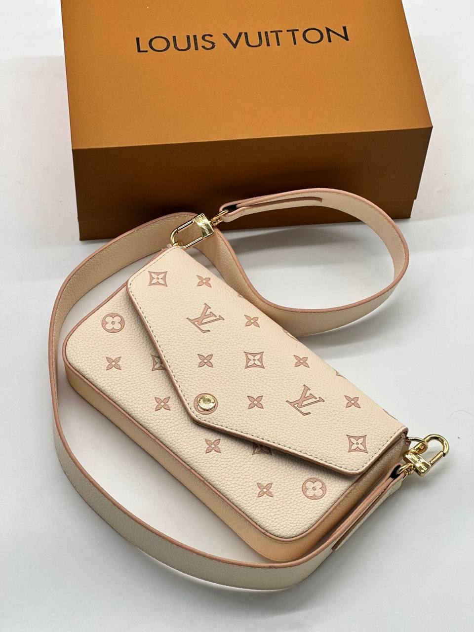Сумка Louis Vuitton 5