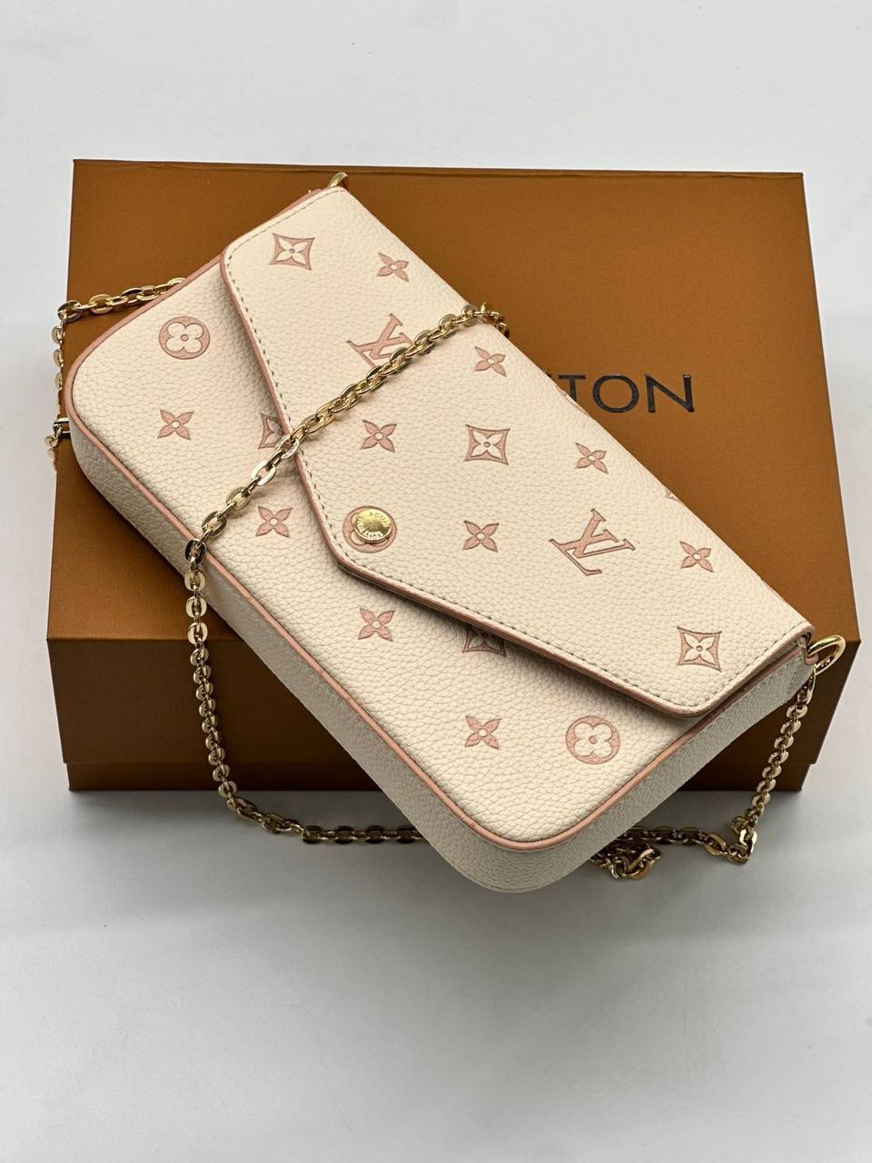 Сумка Louis Vuitton 7