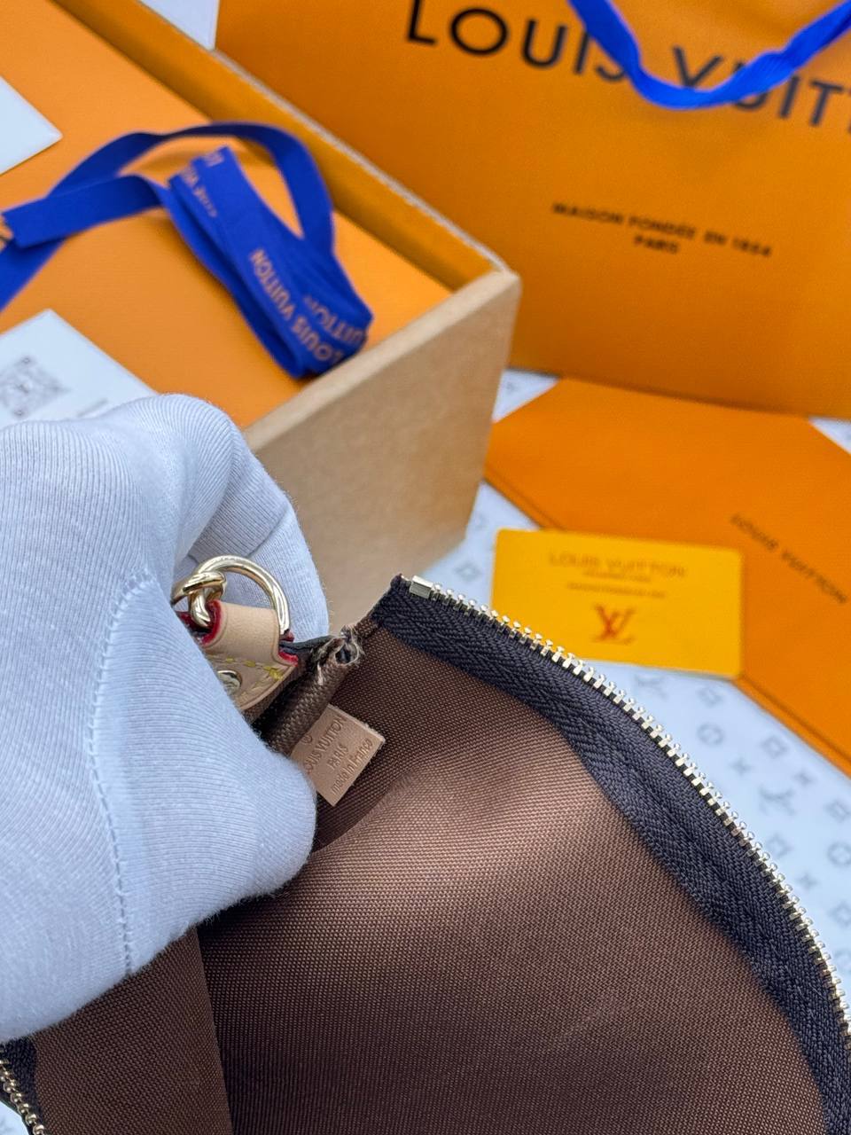 Сумка Louis Vuitton 10