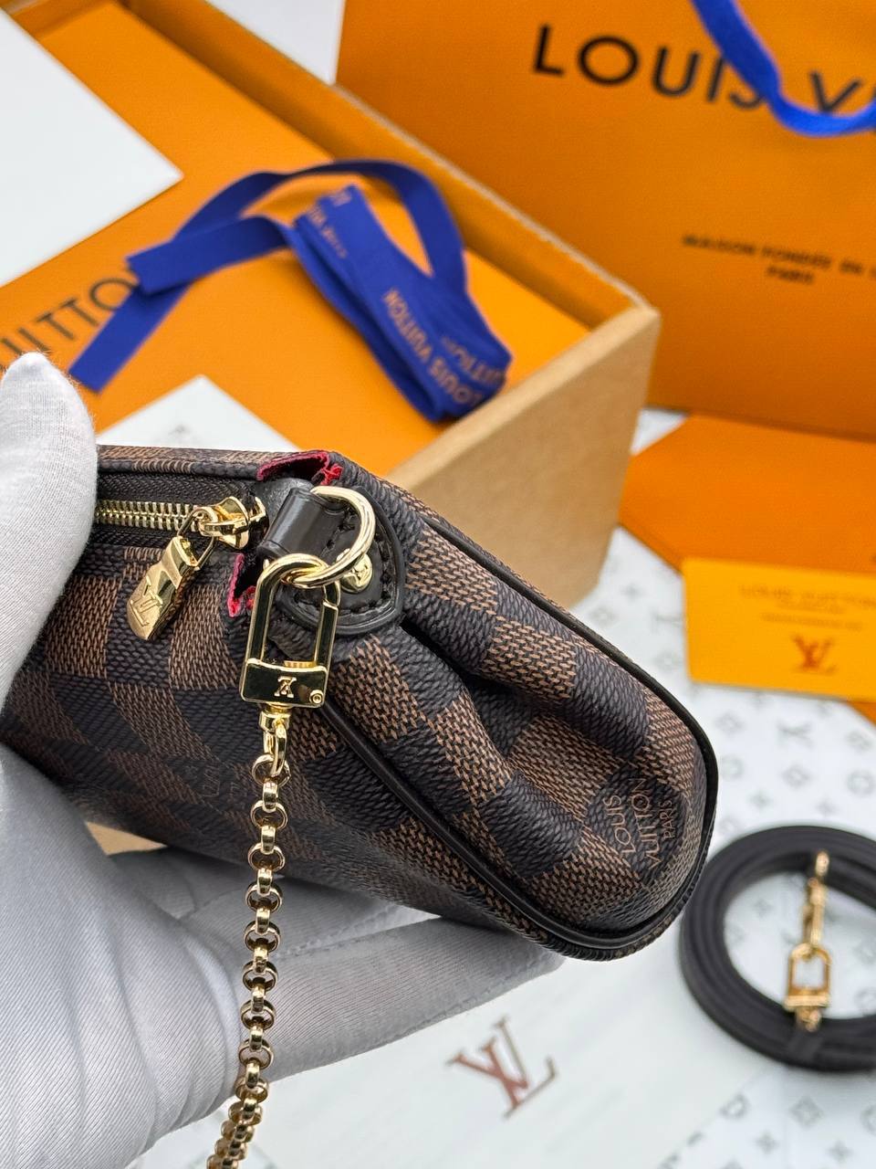 Сумка Louis Vuitton 4