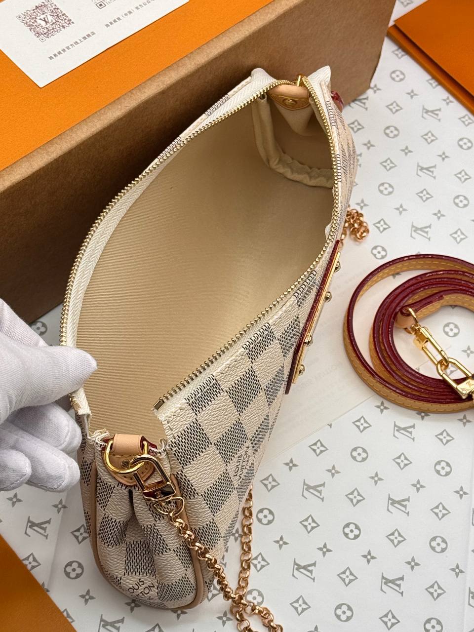 Сумка Louis Vuitton 8