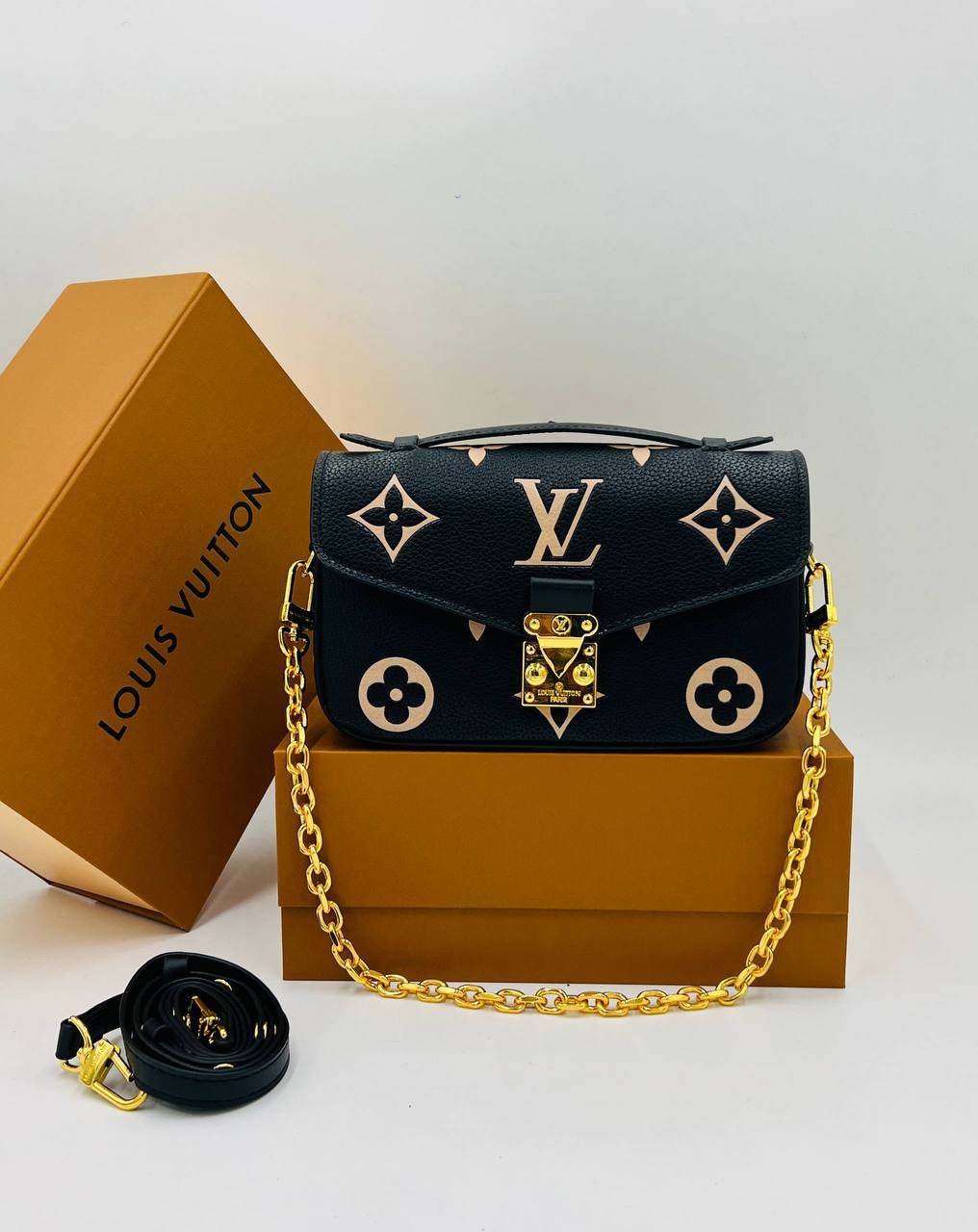 Сумка Louis Vuitton 10