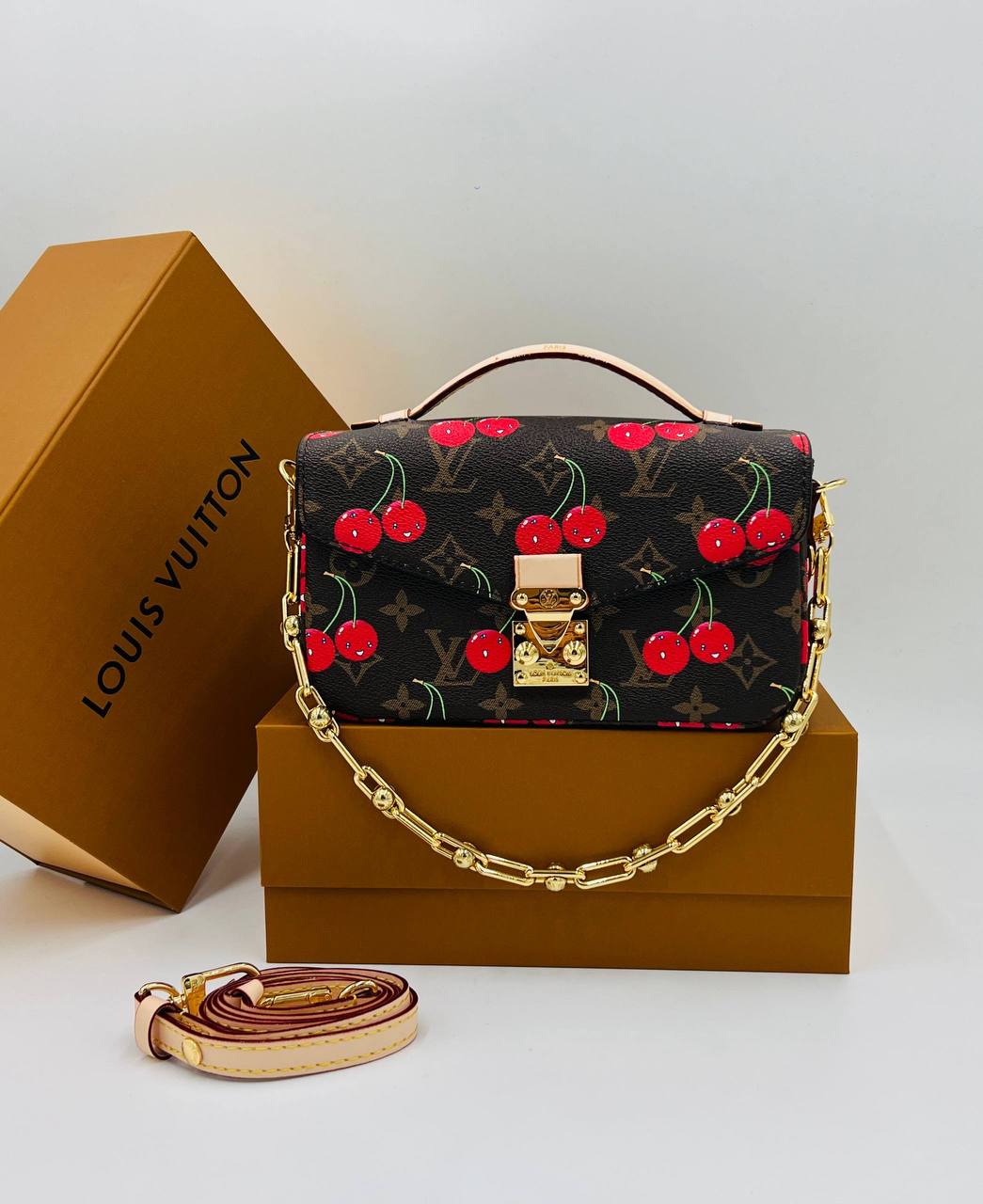 Сумка Louis Vuitton 3