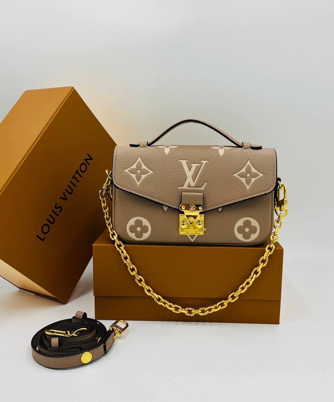 Сумка Louis Vuitton 4