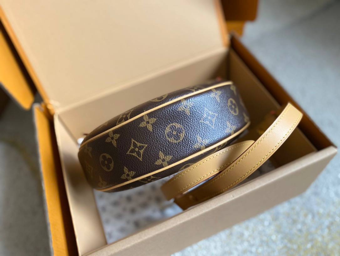 Сумка Louis Vuitton 7