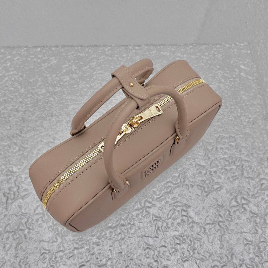 Сумка Miu Miu 7