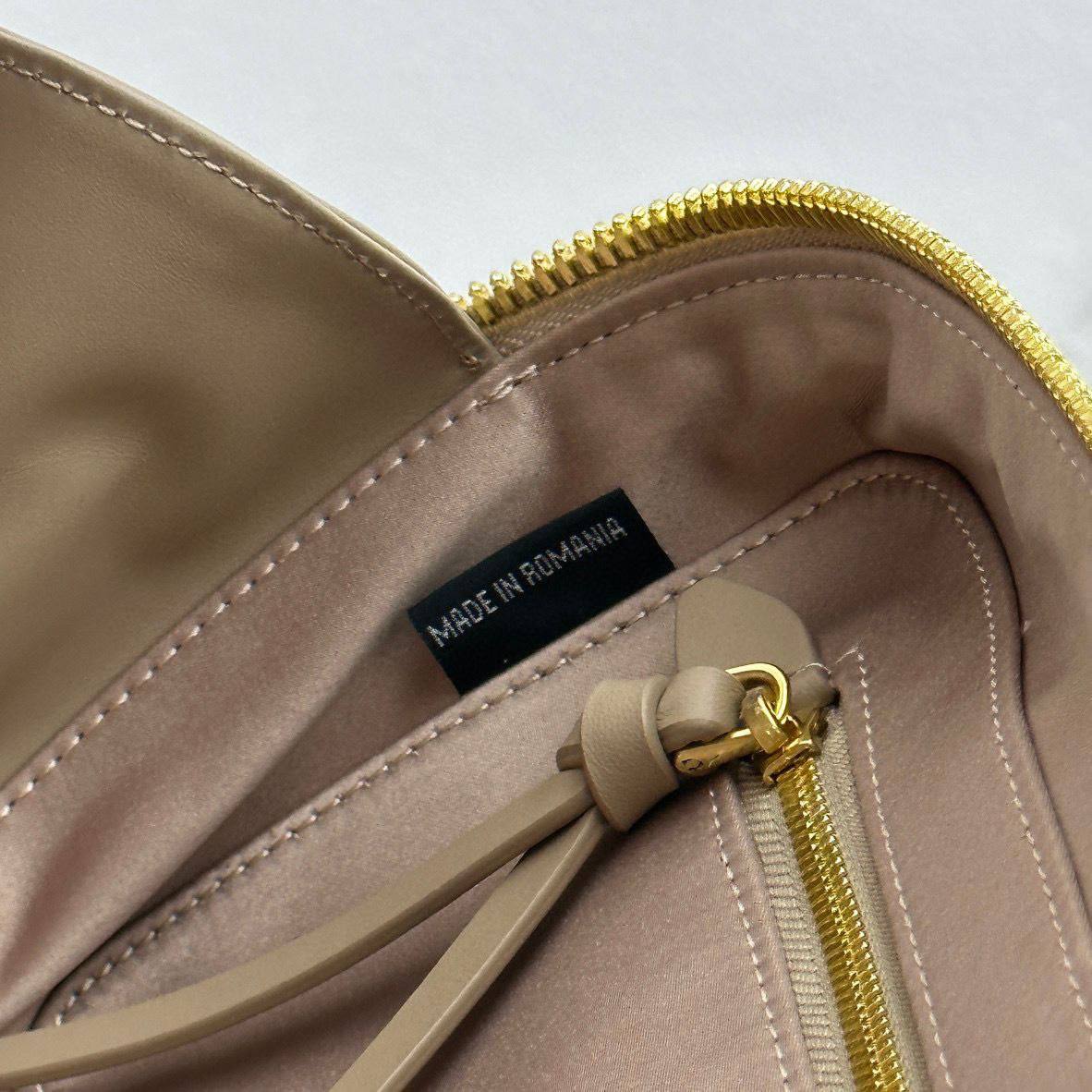 Сумка Miu Miu 9