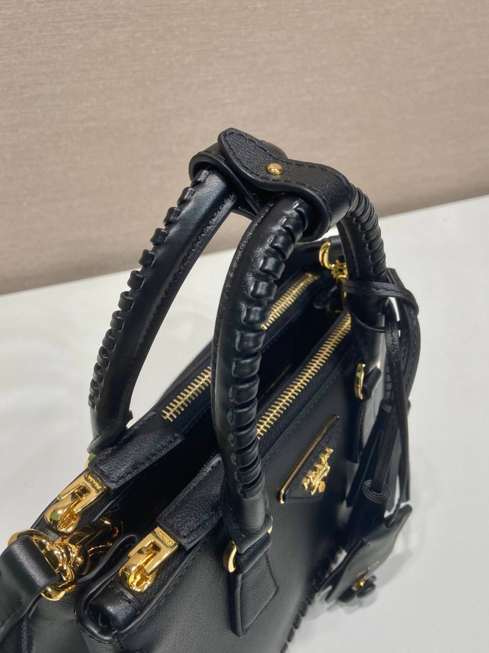 Сумка Prada Galleria 6