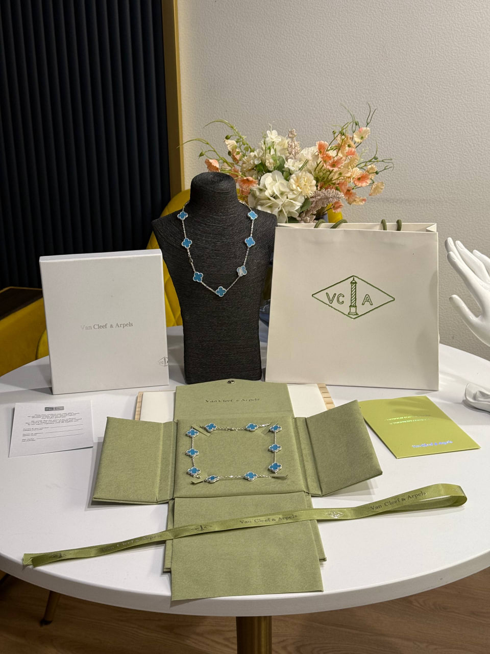 Колье Van Cleef