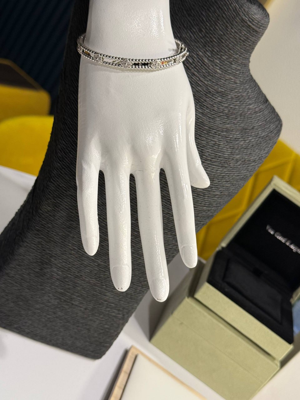 Браслет Van Cleef 3