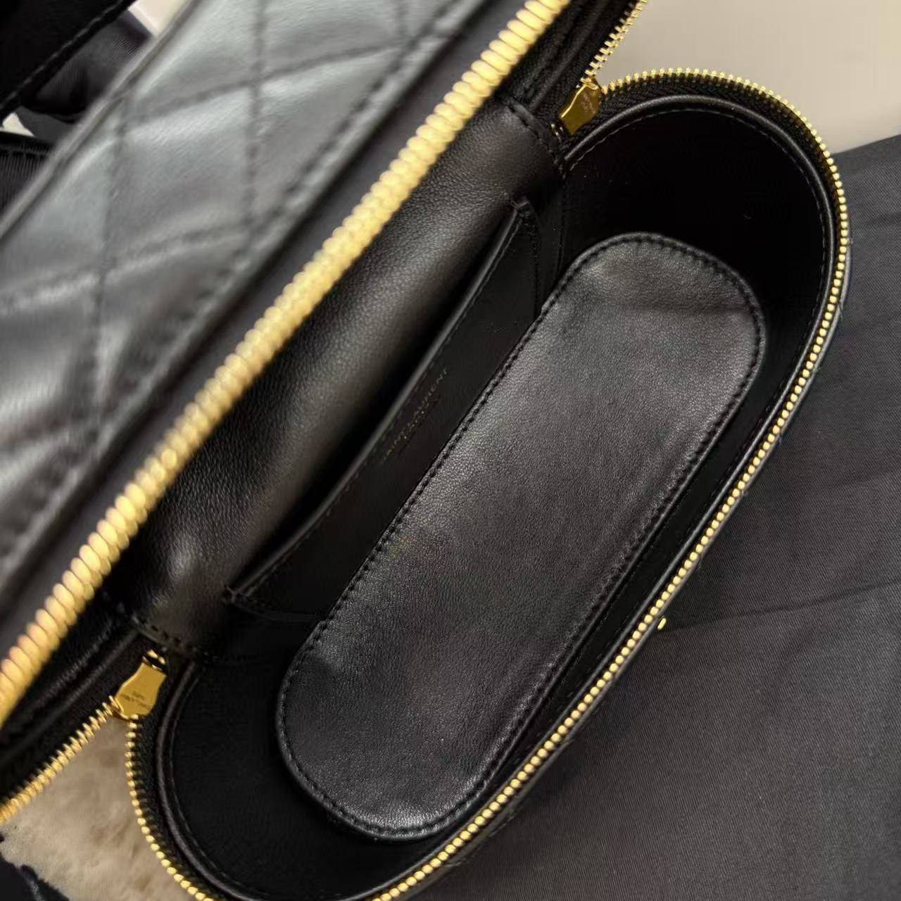 Сумка Saint Laurent 8